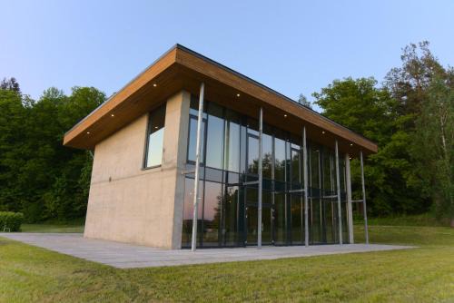 Aizkraukle House | Brīvdienu māja Pakalni ar pasākumu zāli līdz 50 vietām