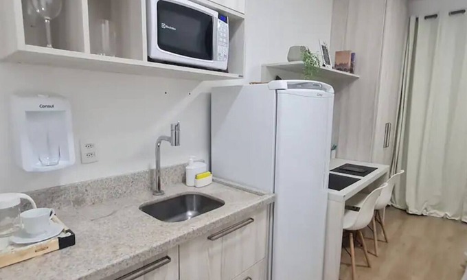 Central Zone Apartment | Centro Histórico de São Paulo - Compras e Turismo