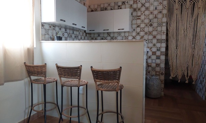 Vera Cruz Apartment | Nice and cozy apartment on Cacha Pregos beach, Bahia. We accept pets. P