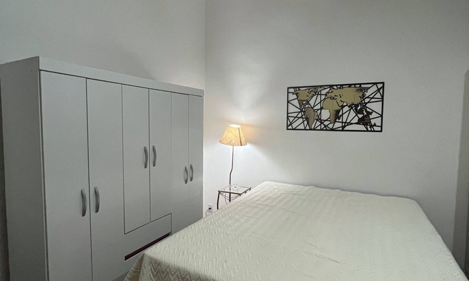 Mogi das Cruzes House | Studio flat with kitchen in central area with air conditioning and garage
