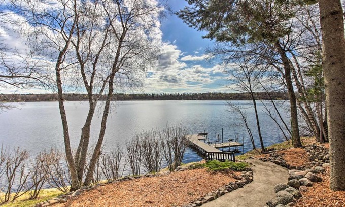 Pequot Lakes House | Brainerd Lakes Cabin on 2-Acres with Dock and Fire Pit