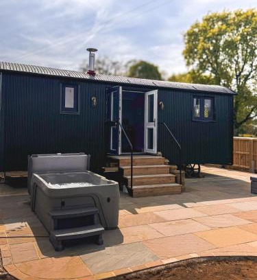 Godshill House | Brambles, Shepherds Hut, Isle of Wight
