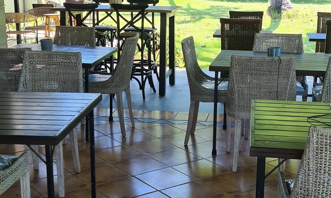 Bramston Beach Hotel | Bramston Beach Resort