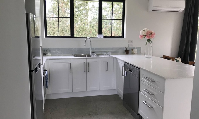 Karapiro Cottage | Brand New Cottage Close to Lake Karapiro