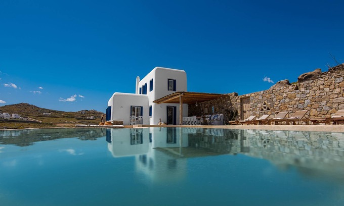 Ano Mera House | Brand New family 2-villa Complex With Great views,Pool, Peaceful Surroundings