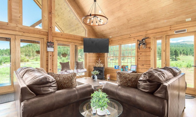 Deckers Cabin | Brand new log cabin on Gold Medal Waters, Deckers