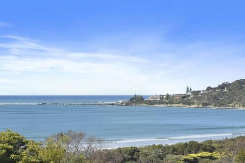 Lorne House | Breakers 12