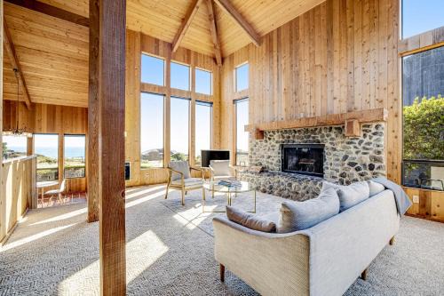Sea Ranch House | Breakers Hideaway