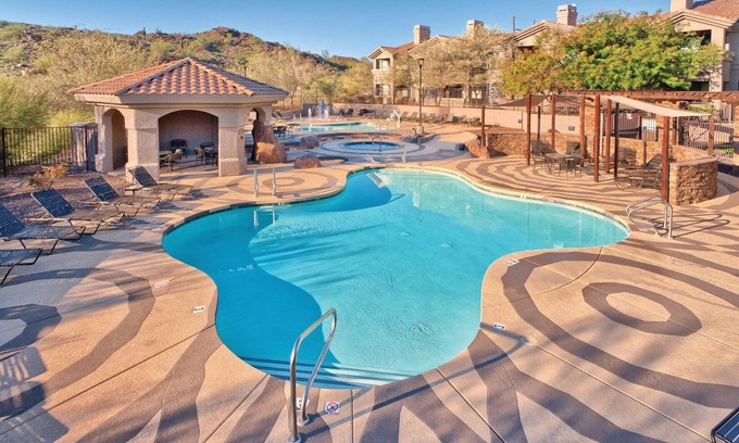 Ahwatukee Foothills Resort | Breathtaking Red Rocks of Arizona !