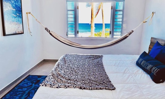 Arecibo Pueblo House | breathtaking sea view Beach FRONT very PRIVATE and quiet SOLAR POWERED
