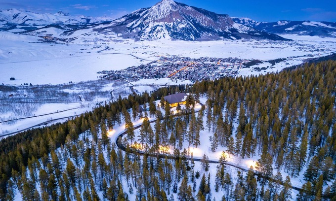 Crested Butte House | Breathtaking Views, 70 Acres & 5-Star Family Fun! ⛰️⛰️⛰️