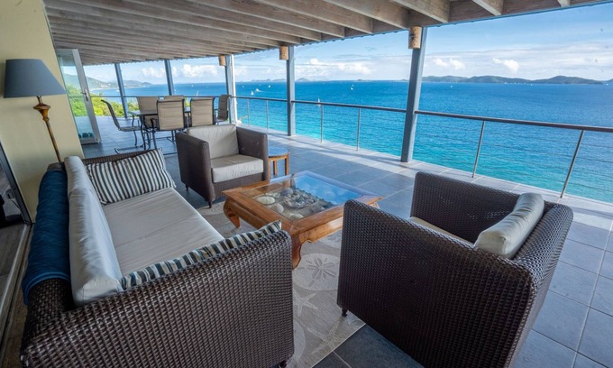 Havers Apartment | Breathtaking views , Jacuzzi , open plan house , 5 min to Nanny Cay Beach & Bar