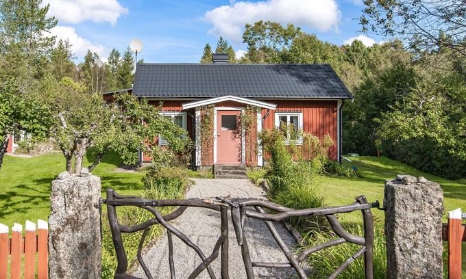Tving House | Bredasjö by Interhome