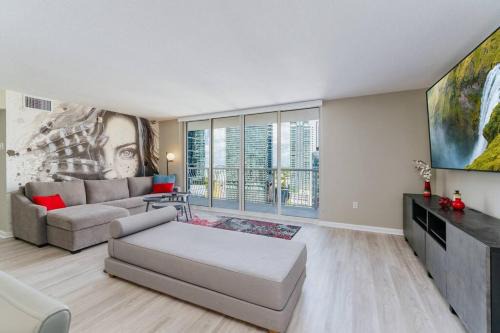 The Roads Apartment | Brickell, Miami Home in the Sky!