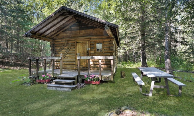 Hope Cabin | Bridge Cabin - a rustic Alaskan cabin on 2 private acres by the creek