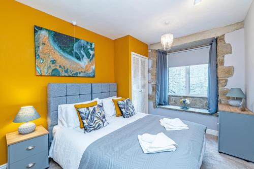 Giggleswick Apartment | Bridge End Mill Holiday Apartments by Guestz