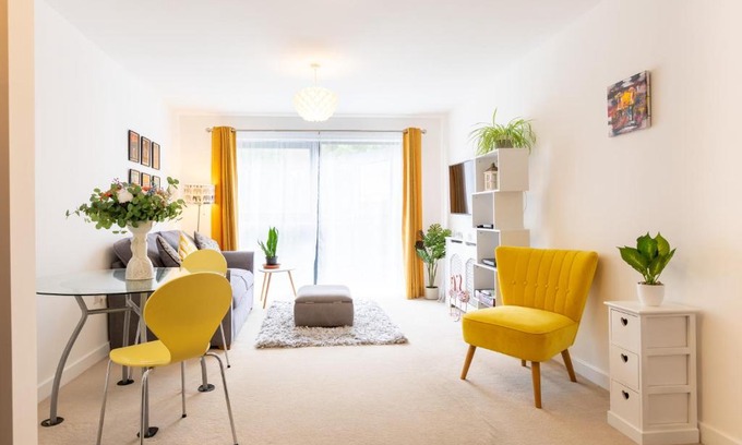Stockwell Apartment | Bright 1BR apartment in Stockwell