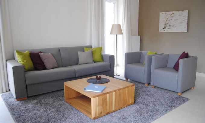Niendorf/Ostsee Condo | Bright apartment with elevator, wellness area, fitness, sauna, families, WiFi