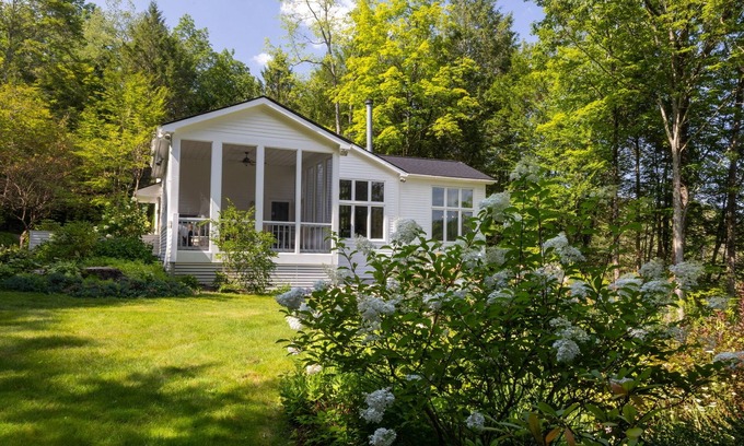 Lenox House | Bright & beautiful lakefront retreat. 5 minute walk to Tanglewood!