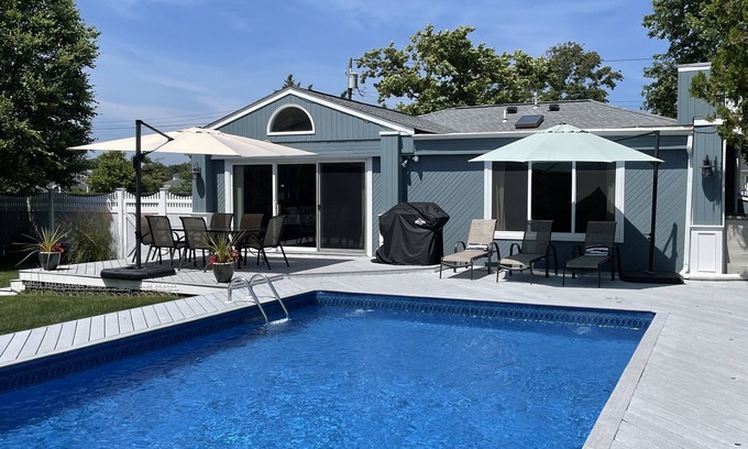 Remsenburg House | Bright Contemporary W/Private Pool Steps from Moriches Bay