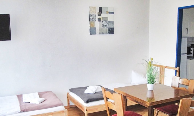 Weiden in der Oberpfalz Apartment | Bright 2 room apartment in Weiden