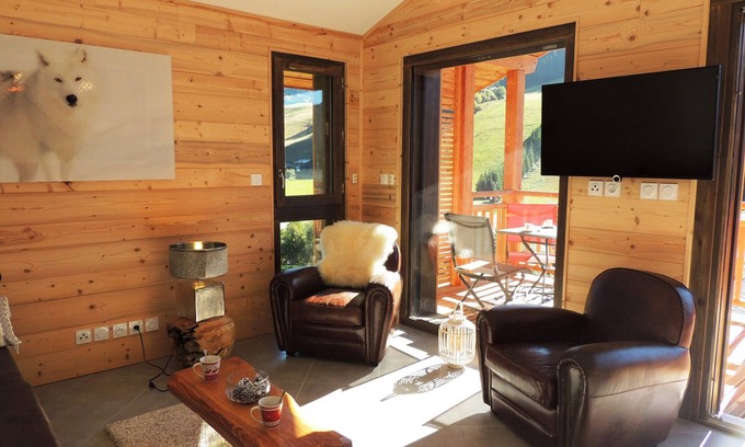 Les Gets Apartment | Bright duplex T3 apartment with garage and WIFI in Les Gets