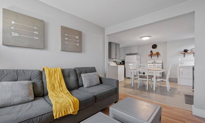 Rimmon Heights Apartment | Bright Modern Open Layout 2nd Flr Short to MidTerm