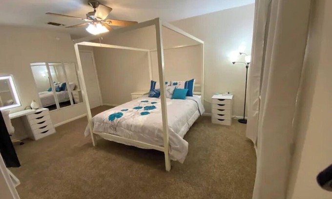 Bryan House | Bright & Spacious with a Huge Private Back Yard