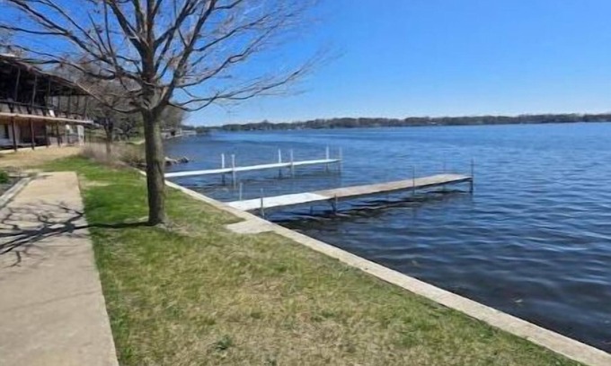North Webster House | Bring the whole Family Webster Lake Retreat Swim
