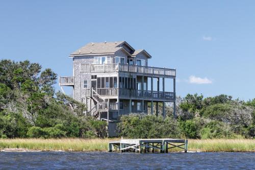 Brigands' Bay House | Brooks Island Refuge #78-F