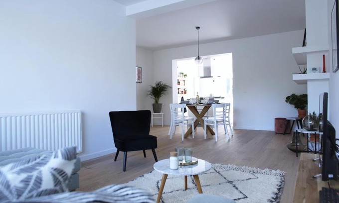 Assebroek House | Brygga
