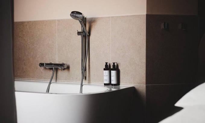Loretto House | Bubble Bath Suite - Das Salz