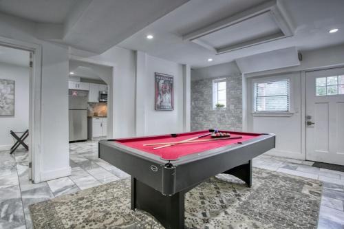 North Buckhead House | Buckhead 8br Getawayopen Layout,ideal For Groups