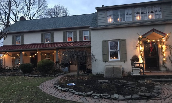 New Britain Township House | Bucks County Rustic Farmhouse Private Suite