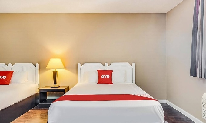 Elk City House | Budget-Friendly Accommodation! FREE Parking, Near National Route 66 Museum