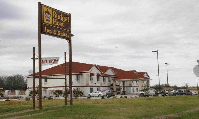 Cameron Hotel | Budget Host Inn and Suites Cameron