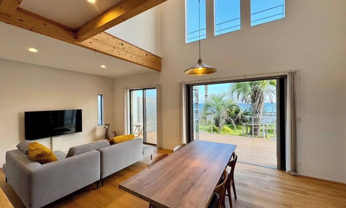 Shirahamacho Shirahama House | Building A Entire building by the sea for rent/Minamiboso Chiba