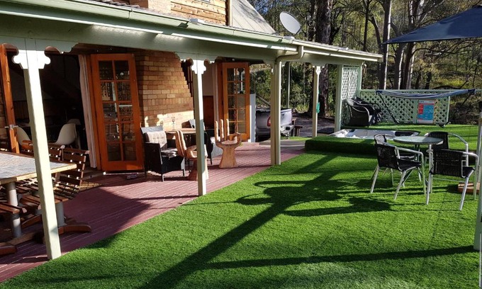 Vacy House | Bundera Lodge