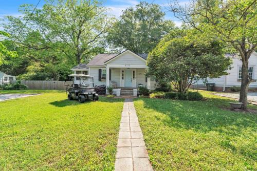 Covington House | Bungalow off Floyd St in the heart of Covington bungalow