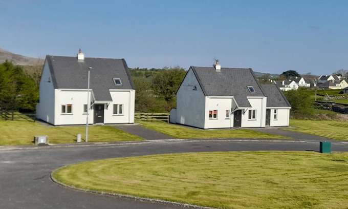 Ballyvaughan Cottage | Burren Way Cottage No 1