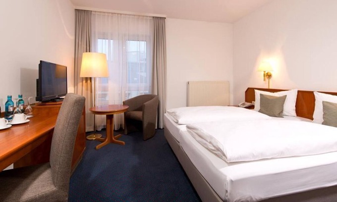 Neustadt an der Weinstrasse House | Business double room - ACHAT Hotel Neustadt an der Weinstraße