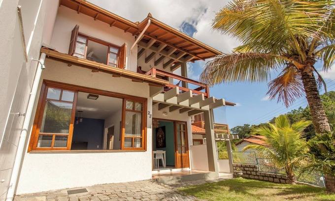 Florianopolis House | By the beach, Walk Mole Beach! AC, Wifi 250M, BBQ