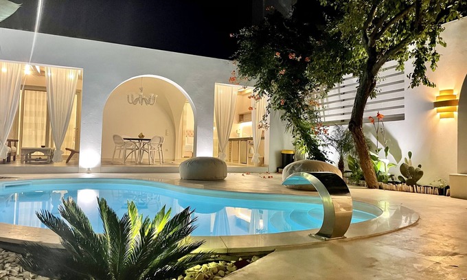 Megalos Prinos Villa | BYBLOS ARIA-THE SEASIDE LUXURY VILLA