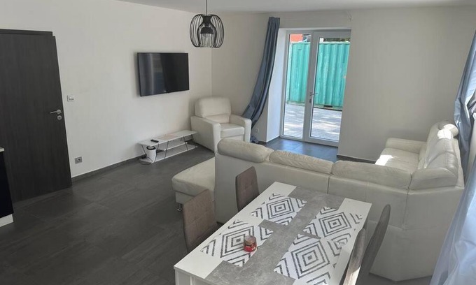 Nedvezi u Rican Apartment | Byt 71m2 klid pohoda a příroda