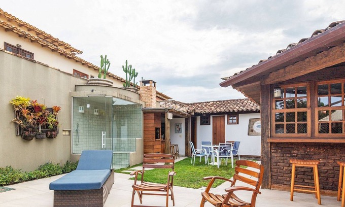 Porto Belo House | BZ34 House with Pool and Sauna 150 m from the beach