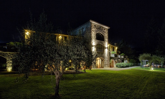 Pontremoli Hotel | Cà Del Moro Resort