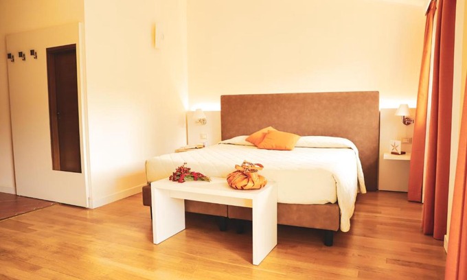 Pontremoli Hotel | Cà Del Moro Resort & SPA