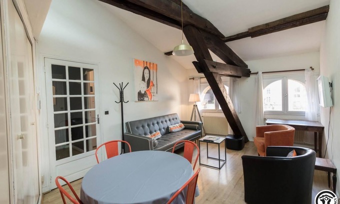 Carmes Apartment | Côté cour Toulouse Marvejol