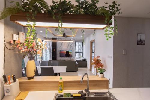 Tan Phu District Apartment | Căn Hộ 3 Phòng Ngủ View Hồ Sinh Thái, Cạnh Aeon Mall