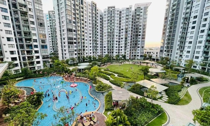 Tan Phu District Apartment | Căn hộ Emerald 2PN 2VS hồ bơi Aeon mall Tân Phú